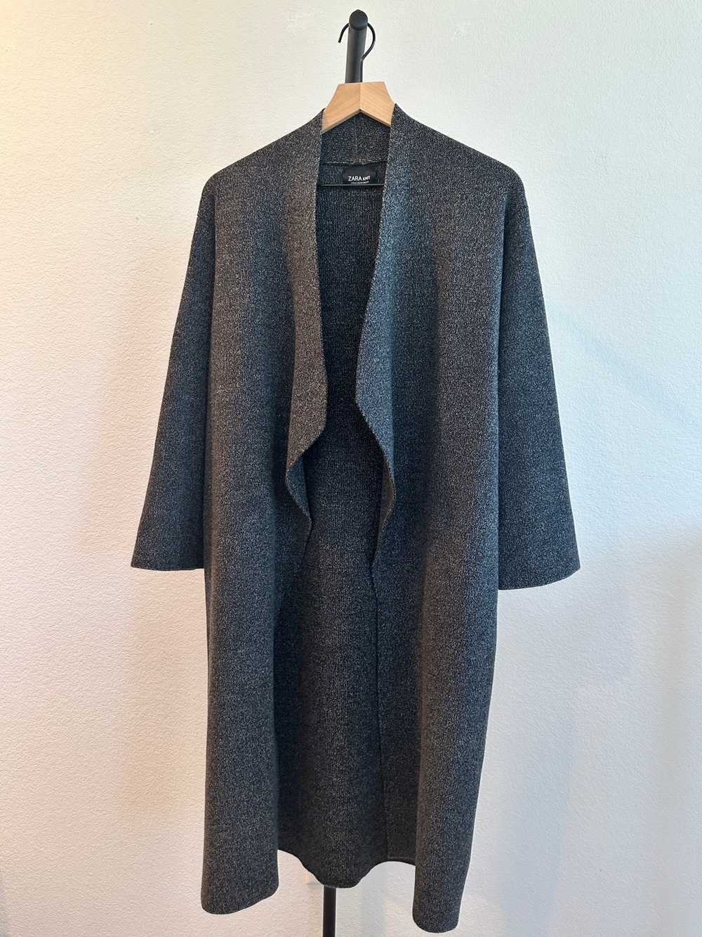 Zara Knit Charcoal Gray Open Front Longline Cardigan Sweater | Size Medium